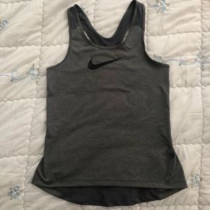 Nike Racerback Gray